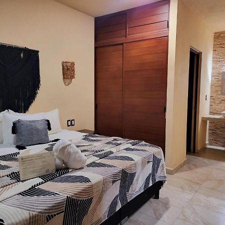 Suites Villas El Jardin Остров Холбокс Экстерьер фото